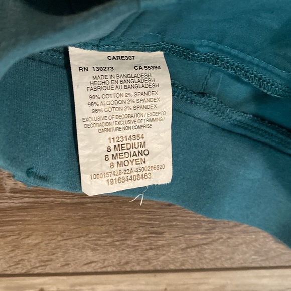 Lee Capri pants - Picture 4 of 5